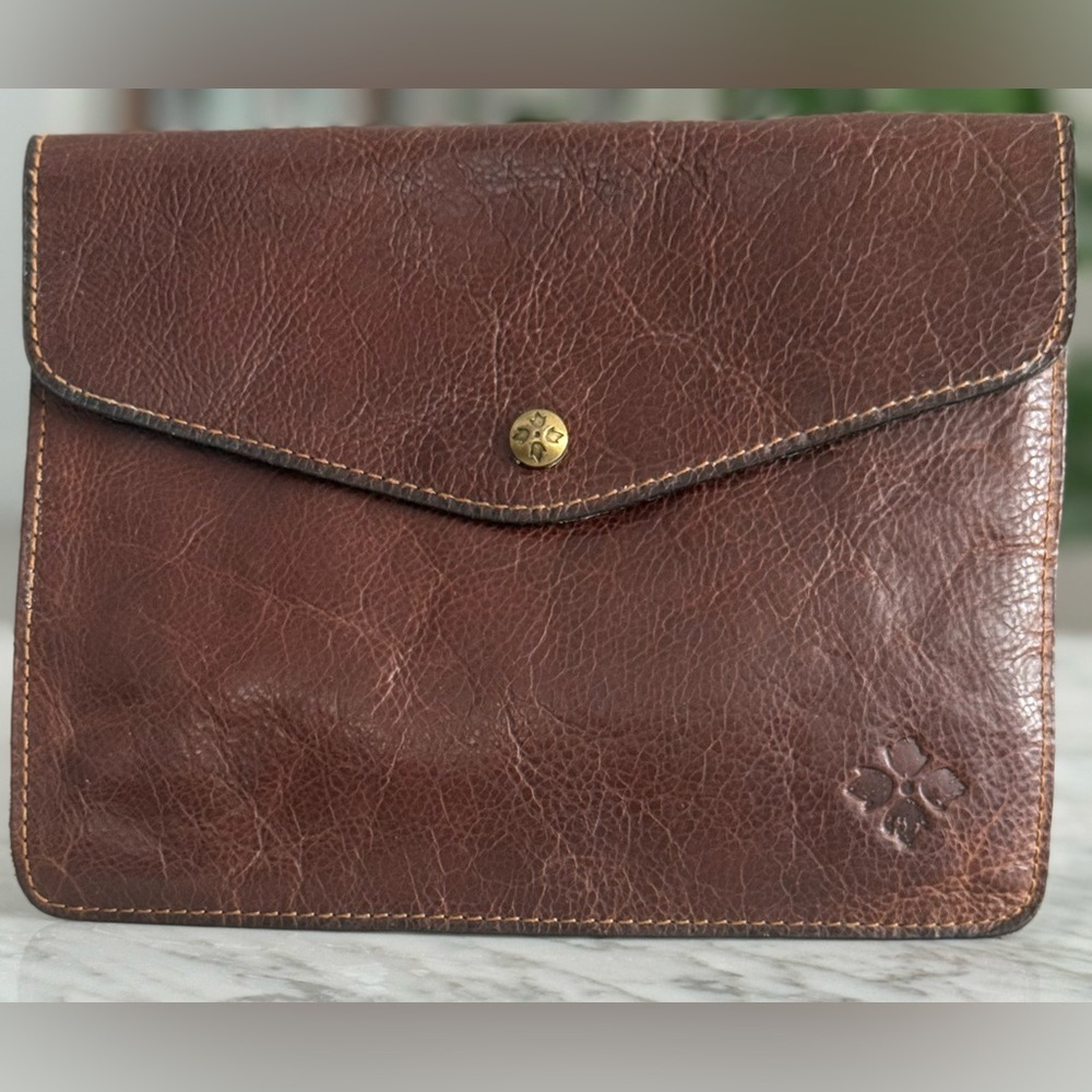 Patricia Nash Heritage Style flat clutch/wallet 8x10